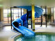 الشريحة المائية لحمام السباحة Cyclone One Piece Fiberglass Blue Color For Aqua Park