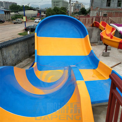 الشريحة المائية الصغيرة Boomerang Water Slide Children Fiberglass Swimming Pool Slide