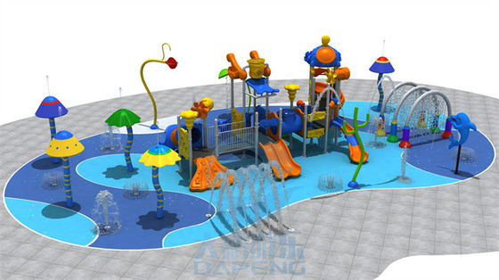 منطقة لعب مائية سكنية بمساحة 250 مترًا مربعًا مع حصائر غير قابلة للانزلاق وأجهزة رش الماء الممتعة
