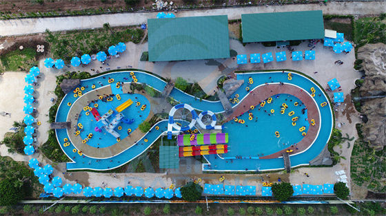 سعر جيد OEM 4000 Sqm Lazy River Water Park مخصص مع شرائح حمام السباحة الانترنت