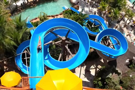 سعر جيد Summer Hot Selling Large-Scale Water Park Slide Fiberglass Spiral with Design Service Water Play Equlpment One-year Warranty الانترنت