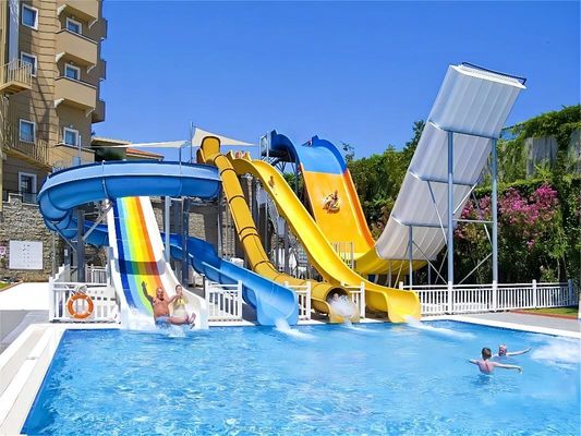 حديقة المياه لعب المياه الترفيه المعدات الرش المياه الزجاجي