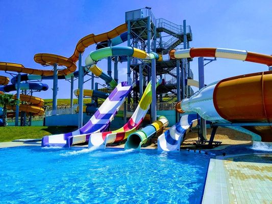 حديقة المياه للترفيه حمام سباحة في الهواء الطلق أطفال ملعب زلاجة من الألياف الزجاجية