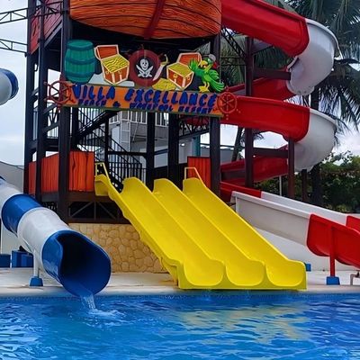 حديقة المياه للأطفال معدات حمام السباحة المنزلق المائي من الألياف الزجاجية
