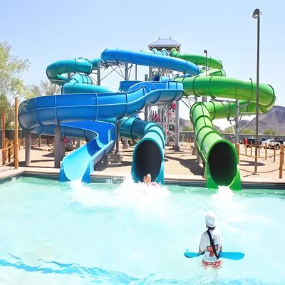 سعر جيد Custom Designed Fiberglass Slide Suitable For Various Swimming Pool Types With A Lifespan Of 10 Years With 3D Design الانترنت