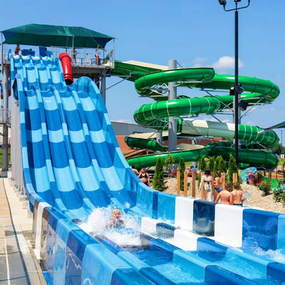 سعر جيد Customized Size 6-8mm Thickness Fiberglass Water Park Slide Ending with Pool for Kids and Adults الانترنت