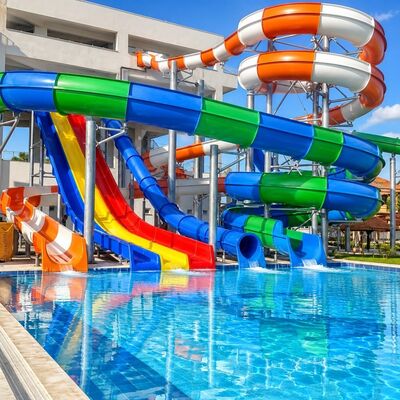 جودة أكثر زلاجات الحدائق المائية المصنوعة من الألياف الزجاجية شعبية لحمامات السباحة، ألعاب ملونة من الألياف الزجاجية مصنع